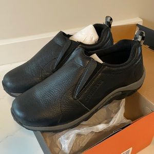 Merrill Jungle Moc Kids size 5M